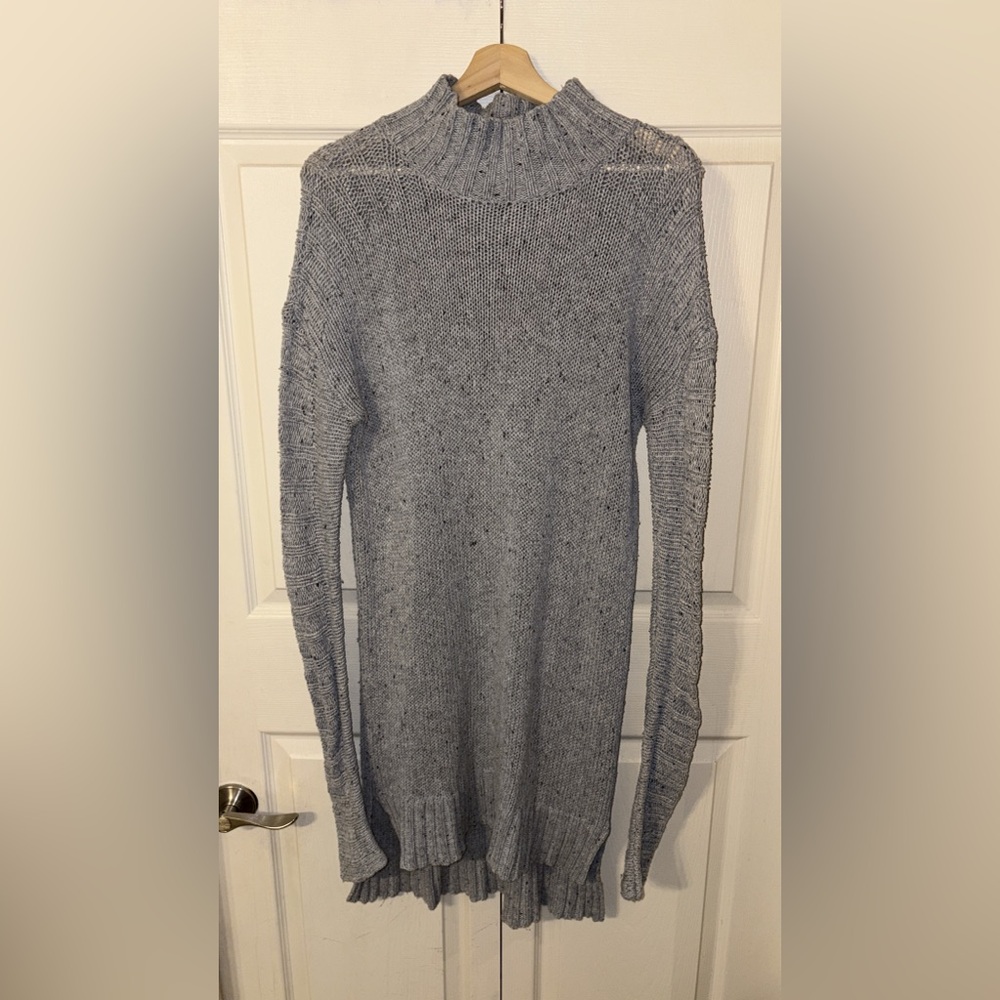 Mendocino Cozy Gray Knit Sweater